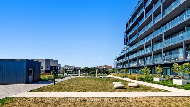 Additional image 30 of 3210 Dakota Common Unit A610