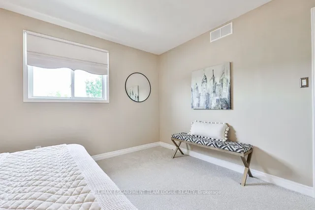 Additional image 16 of 2911 Darien Rd