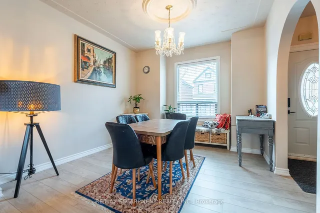 Additional image 6 of 50 1/2 Clyde St