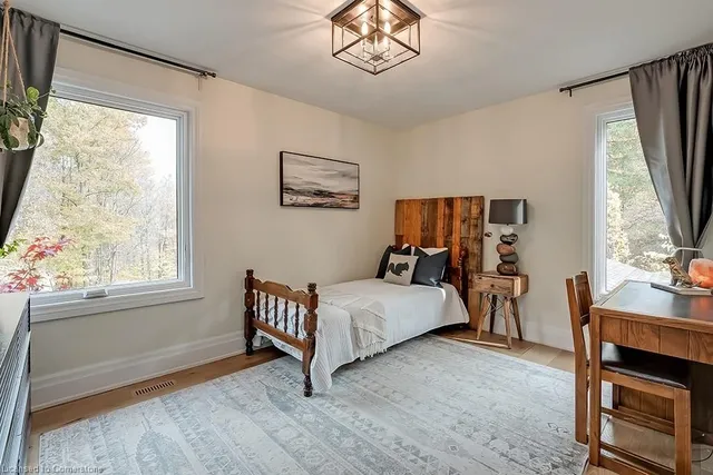 Additional image 27 of 2365 Britannia Rd