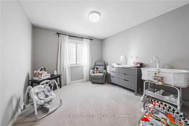 Additional image 31 of 51 Narbonne Cres