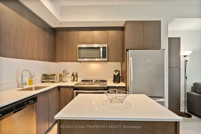 Additional image 11 of 5240 Dundas St Unit B201