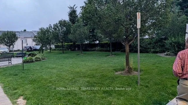 Additional image 13 of 6 Rosebank Dr Unit 16A