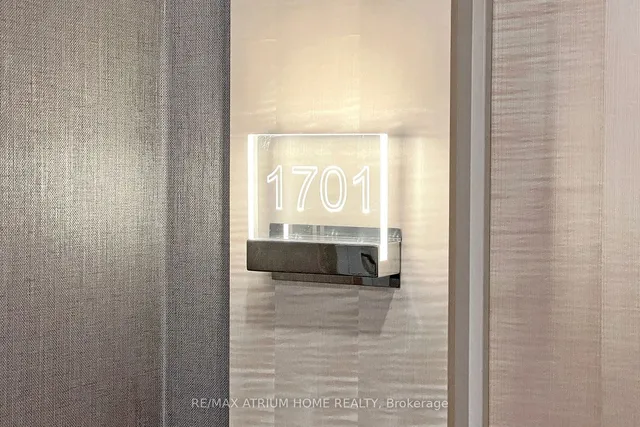 Additional image 27 of 45 Charles St Unit 1701