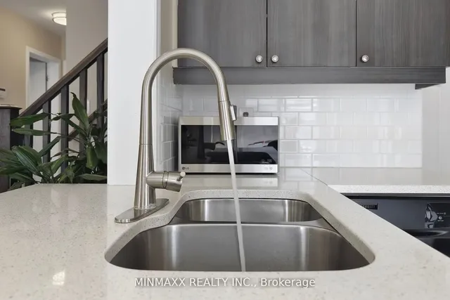 Additional image 14 of 1052 Haxton Hts