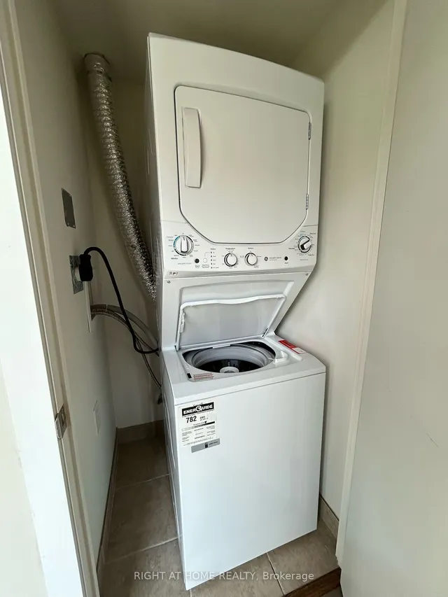 Additional image 20 of 38 Joe Shuster Way Unit 318