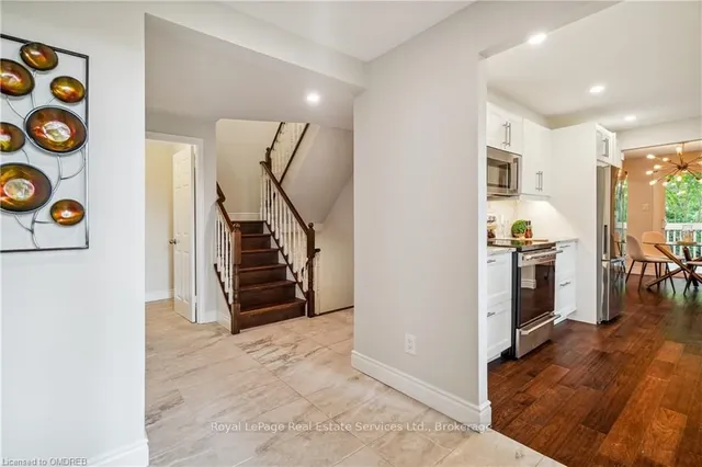 Additional image 6 of 1513 UPPER MIDDLE Rd Unit 3