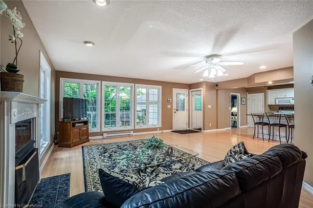 Additional image 15 of 16 Durham Rd