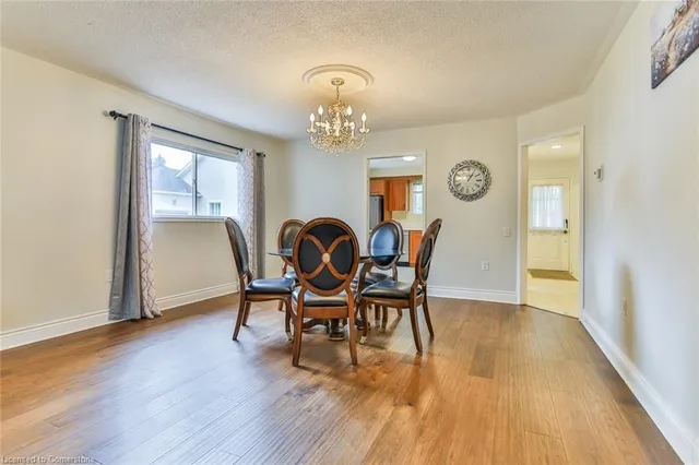 Additional image 6 of 214 Silverbirch Blvd