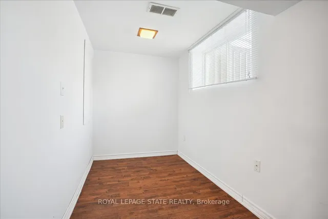 Additional image 28 of 77 Cranbrook Dr