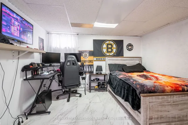 Additional image 24 of 51 LEGGETT Cres