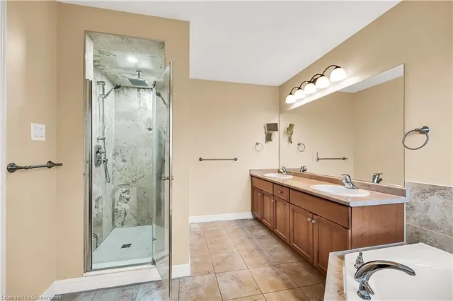 Additional image 21 of 61 Waterford Cres