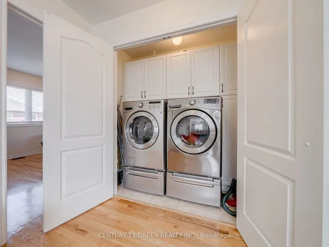 Additional image 23 of 129 Mclaughlin Ave