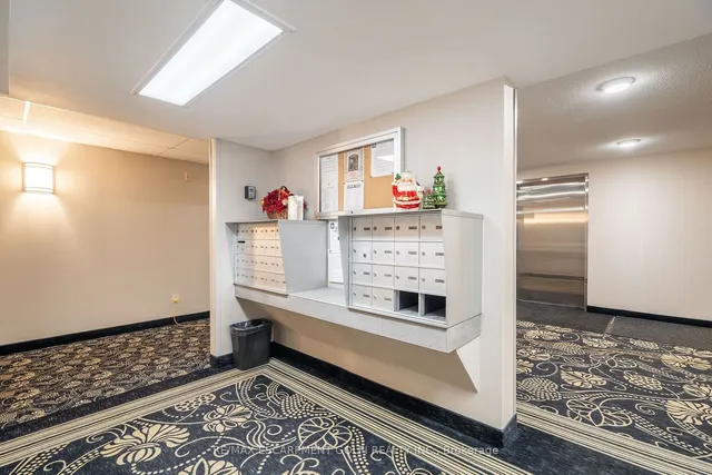 Additional image 5 of 980 Golf Links Rd Unit 107