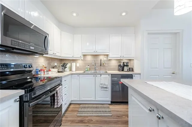 Additional image 12 of 399 ELIZABETH ST St Unit 210