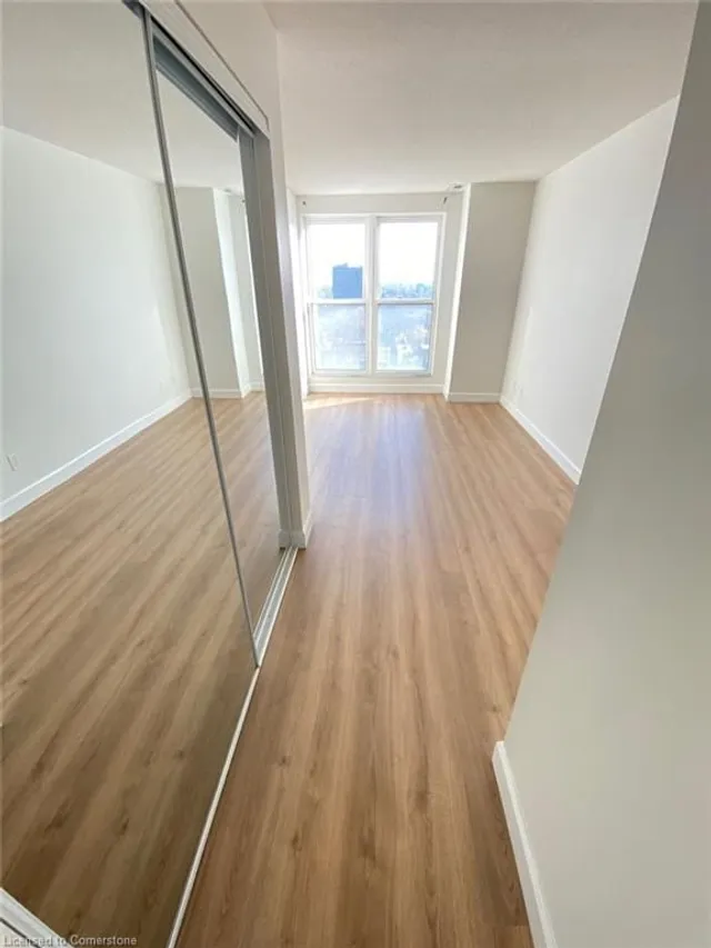 Additional image 21 of 135 James St Unit 1206