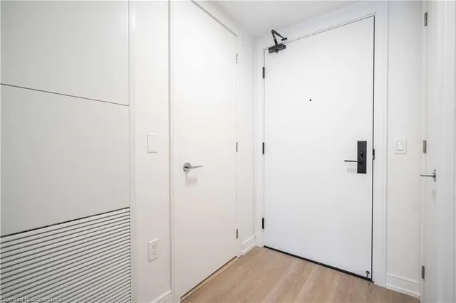 Additional image 6 of 1 Jarvis St Unit 908