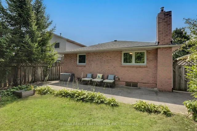 Additional image 30 of 1102 Stephenson Dr