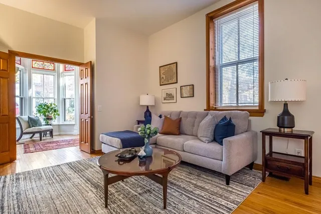 Additional image 10 of 218 Bay St