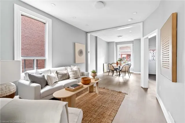 Additional image 9 of 43 Fullerton Ave