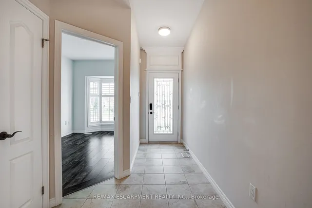 Additional image 13 of 19 Tallforest Tr