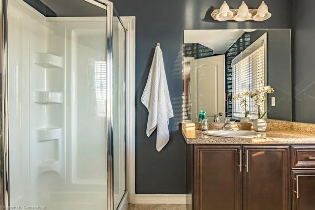 Additional image 15 of 4 Marina Point Cres