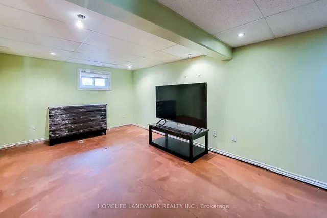 Additional image 29 of 75 Maclennan Ave