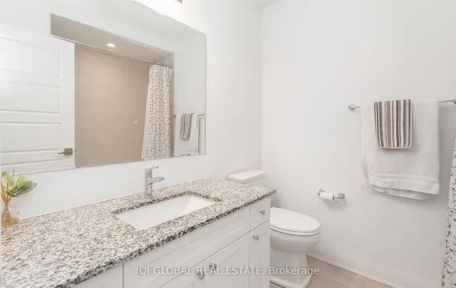 Additional image 30 of 1736 Thames Circ