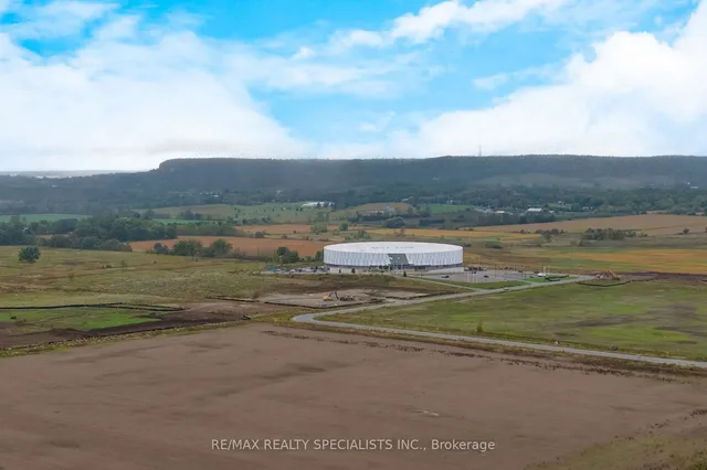 Additional image 33 of 470 Gordon Krantz Ave Unit 313