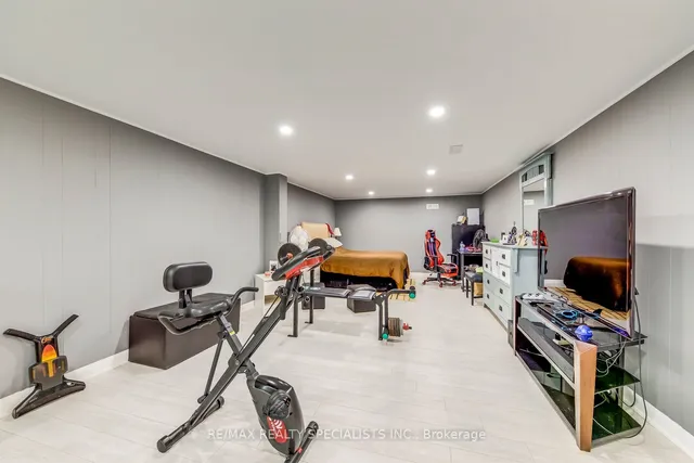 Additional image 28 of 470 Kingsleigh Crt