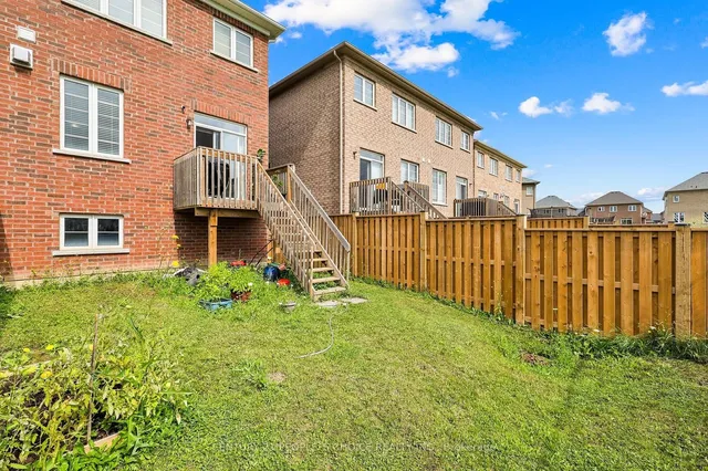 Additional image 40 of 38 Narbonne Cres