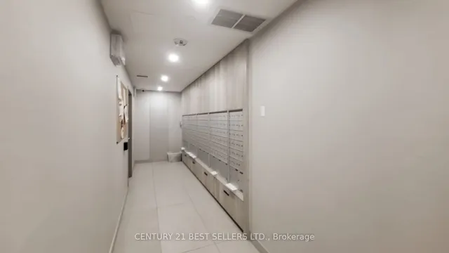 Additional image 28 of 3210 Dakota Common Unit A610