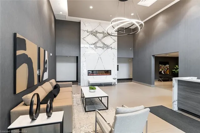 Additional image 3 of 460 Gordon Krantz Ave