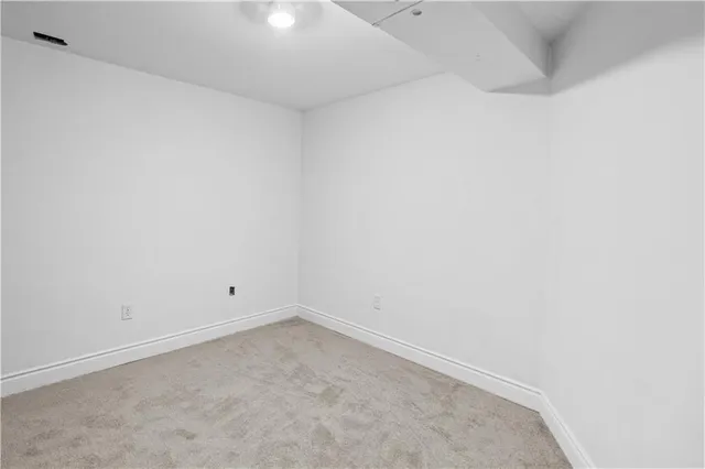 Additional image 17 of 1458 FISHER Ave