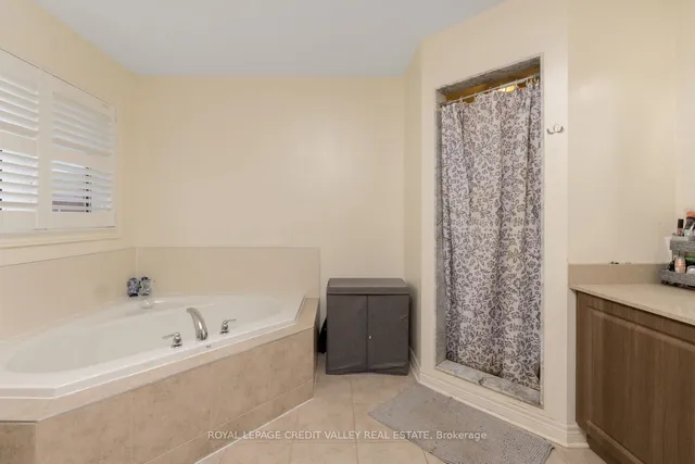 480 Downes Jackson Hts