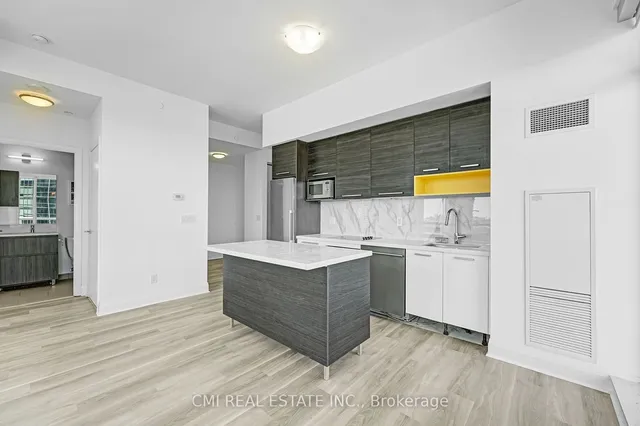 Additional image 9 of 36 Park Lawn Rd Unit 2209