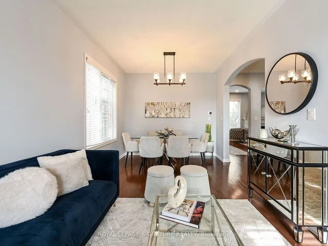 Additional image 7 of 3207 Munson Cres