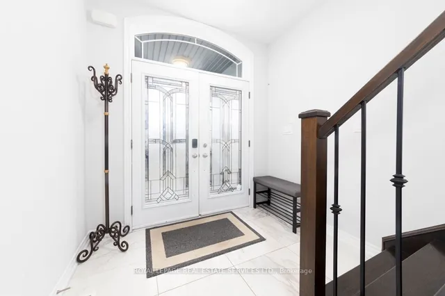 Additional image 5 of 17 Narbonne Cres