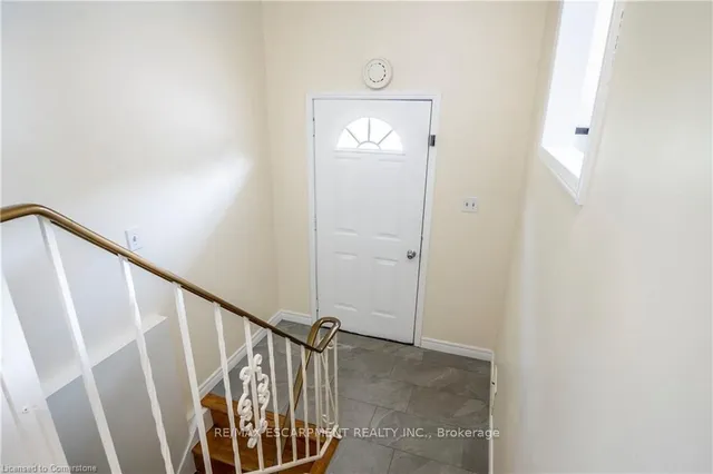 Additional image 3 of 24 Bow Valley Dr