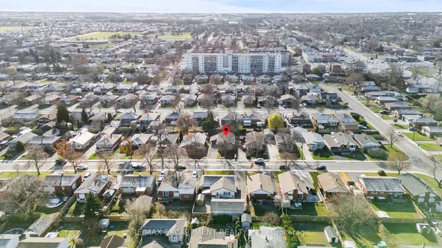 Additional image 37 of 20 Burfield Ave