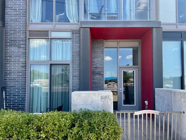 Additional image 3 of 5240 Dundas St Unit 203