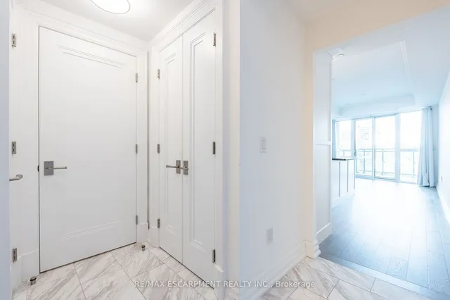 Additional image 8 of 2060 Lakeshore Rd Unit 406