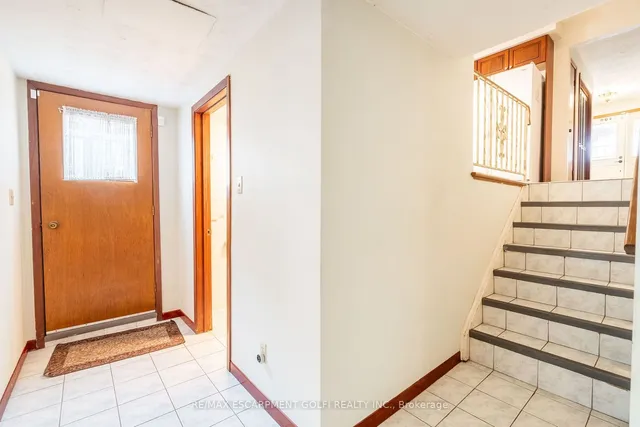 Additional image 23 of 98 Summercrest Dr