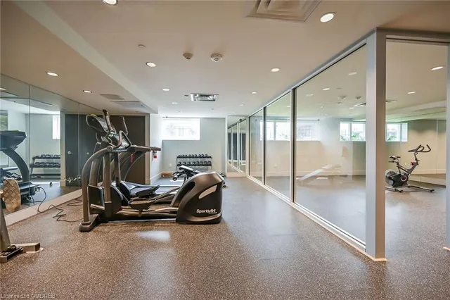 Additional image 39 of 16 Markle Cres Unit 303