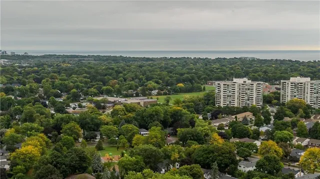 Additional image 6 of 5032 MERCER Common