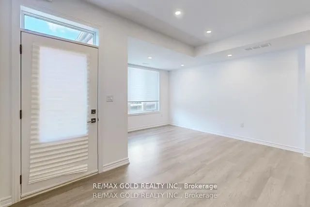 Additional image 5 of 445 Ontario St Unit 109