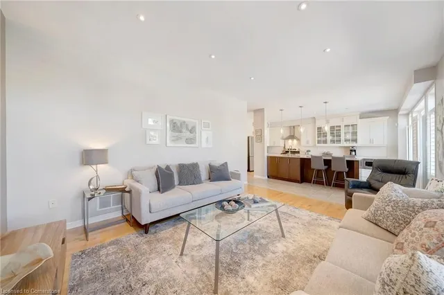 Additional image 25 of 143 Valmont St