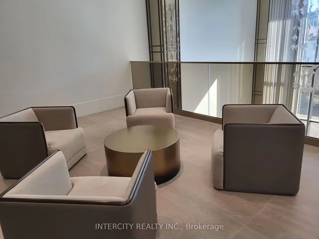 Additional image 3 of 2007 James St Unit 1307