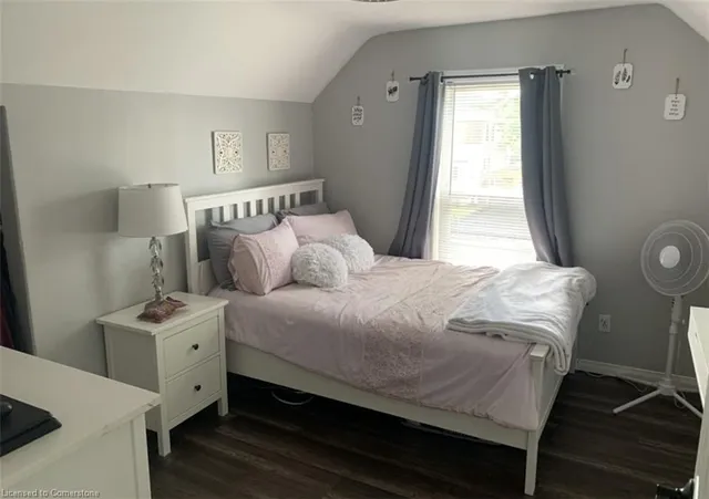 Additional image 12 of 65 Tuxedo Ave