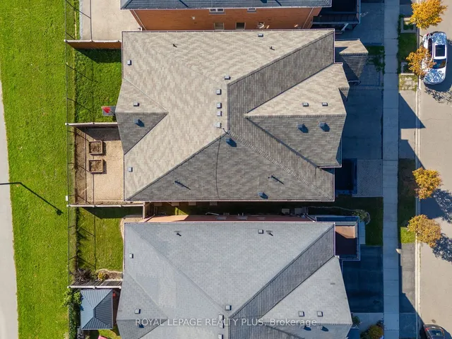 Additional image 35 of 592 Lott Cres